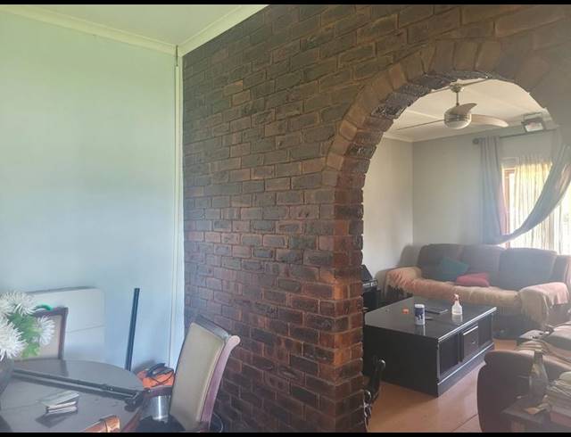 3 BEDROOM HOUSE FOR SALE IN UVONGO